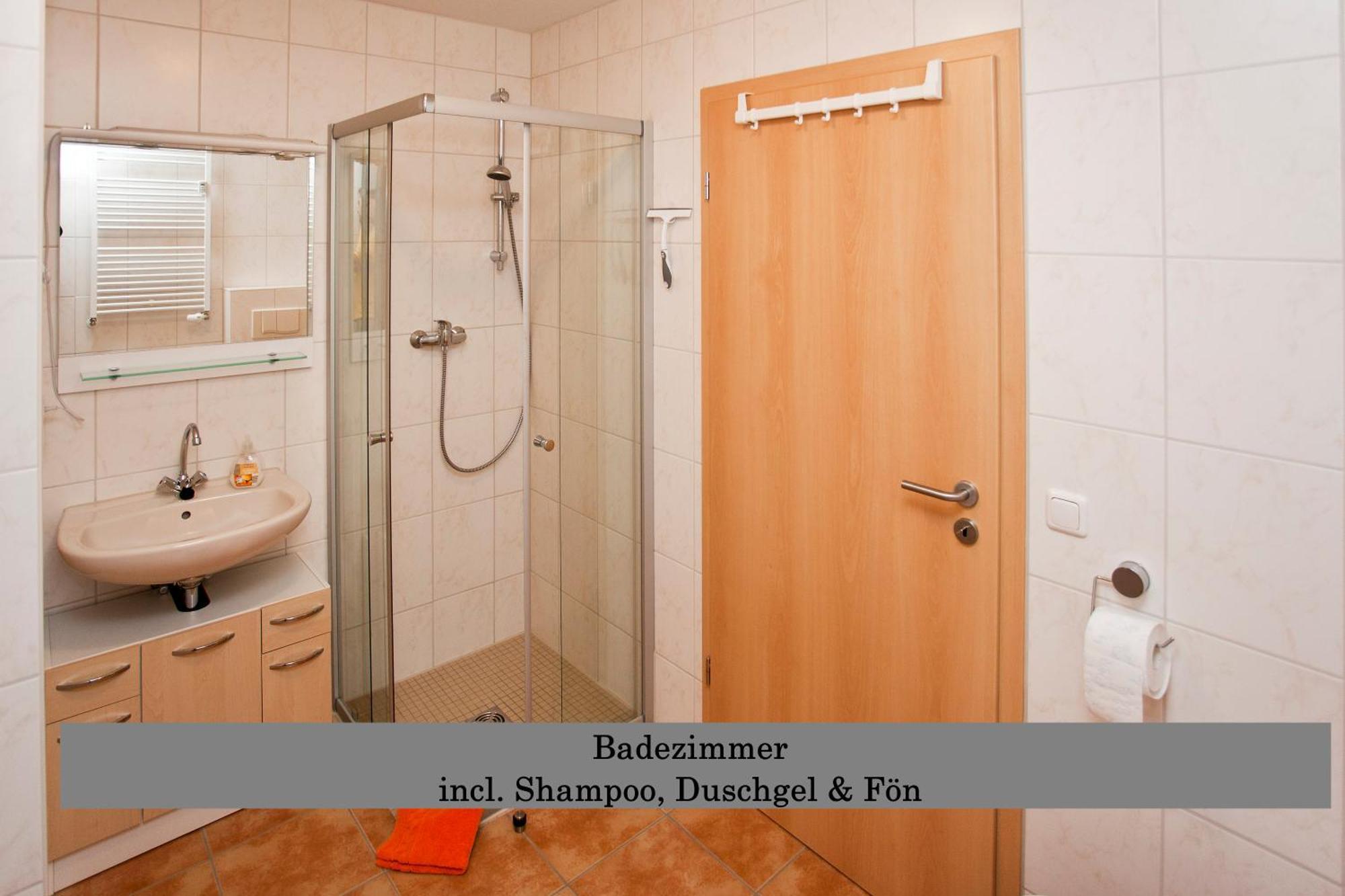 Ferienwohnung Auszeit Am Kurpark Bad Berka - Balkon - Ruhige Lage- Gratis Parkplatz & Wlan ภายนอก รูปภาพ